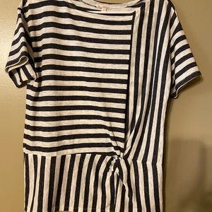 GAP Charcoal Gray & White stripped shirt size M